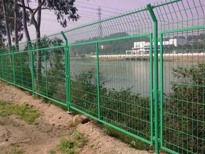 黑龍江公路護(hù)欄網(wǎng)